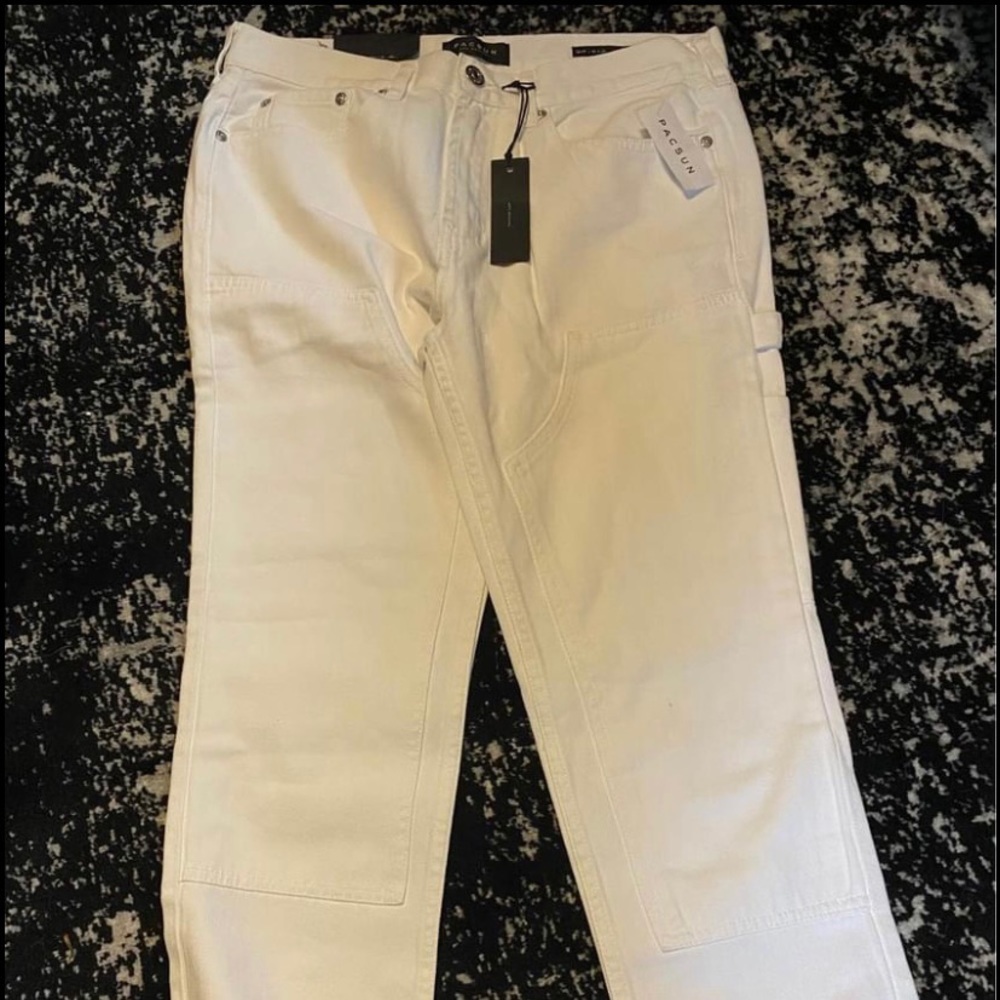 - Men’s Pacsun cargo pants 32x30